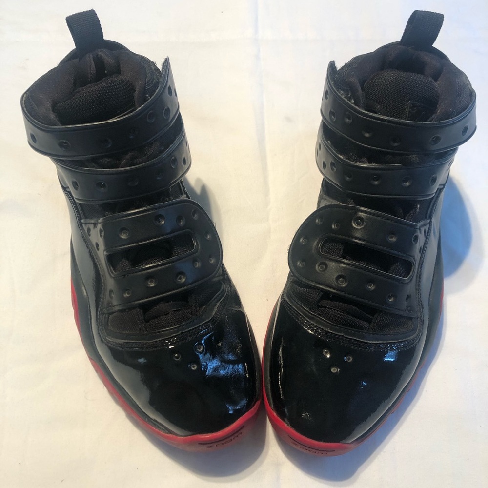 Nike Air Zoom Sharkley remix men’s size 10.5
